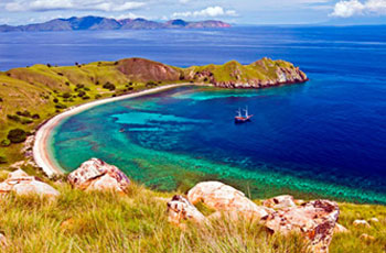 beyond-komodo3 Rinca Island