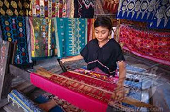 beyond-lombok5 Sukarare Village
